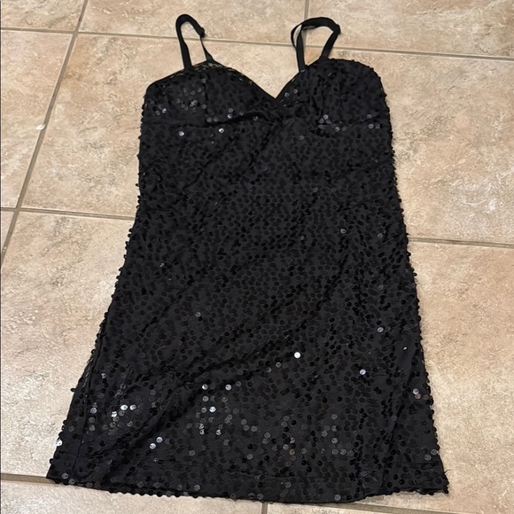 Forever 21 Black Sequin Cocktail Mini Dress - Picture 1 of 5